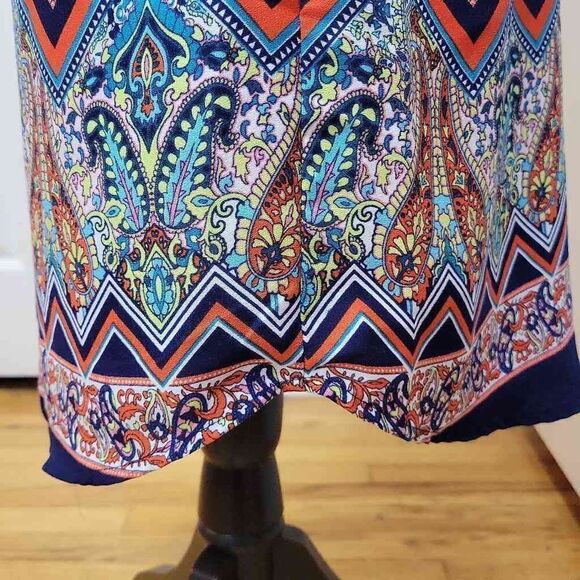 Renee C. Sleeveless V-Neck Sheath Midi Dress - Picture 6 of 8